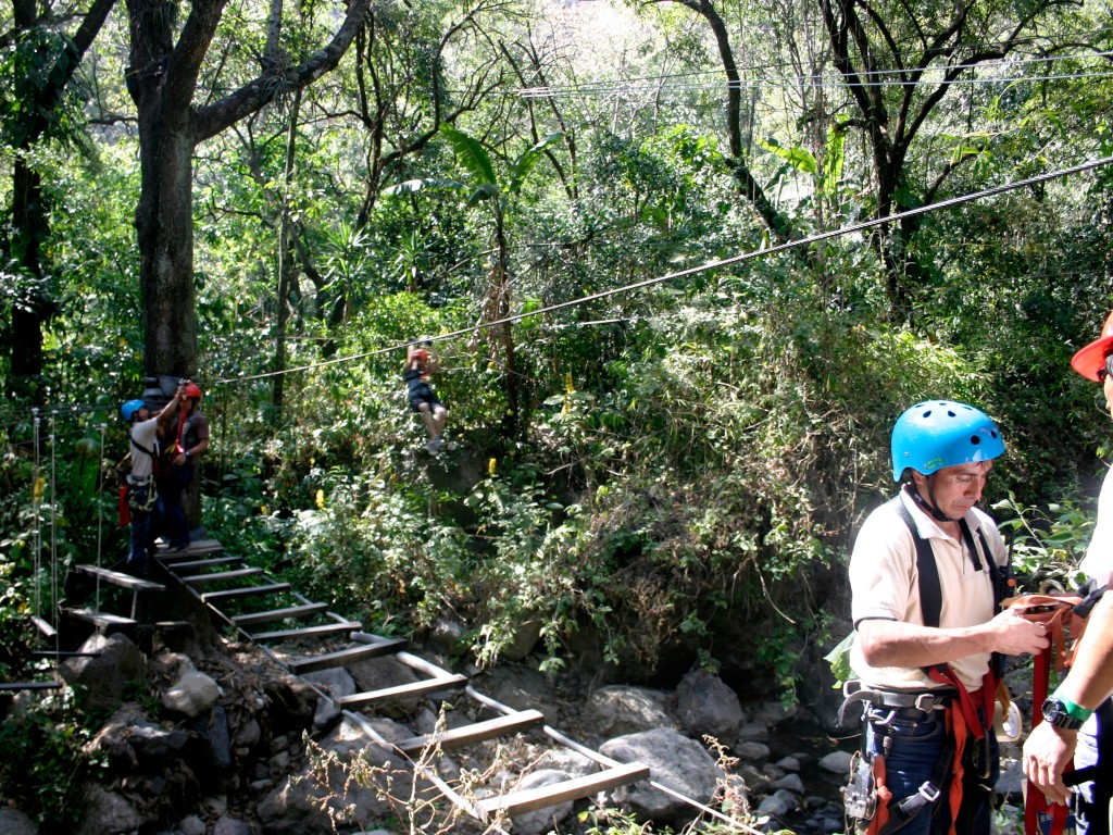 Además del canopy hay otras actividades extremas dentro de la reserva. Foto: Jorge Rodríguez/Viatori