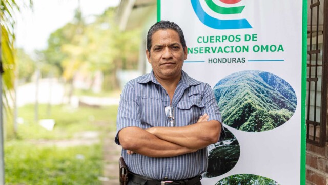 Gustavo Cabrera, a Honduran biologist and executive director of the Omoa Conservation Corps Foundation (CCO) said that "This problem is not so easy to solve because we have to take an approach from the basin, because it does not work for us to be temporarily cleaning the beaches and mangroves if the problem is in the Motagua River basin”. Photo: Carlos Palma
