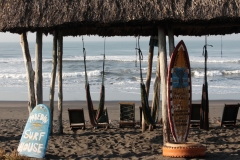 Si surfear es lo tuyo, aquí podrás darte el gusto. Foto: Jorge Rodríguez/Viatori