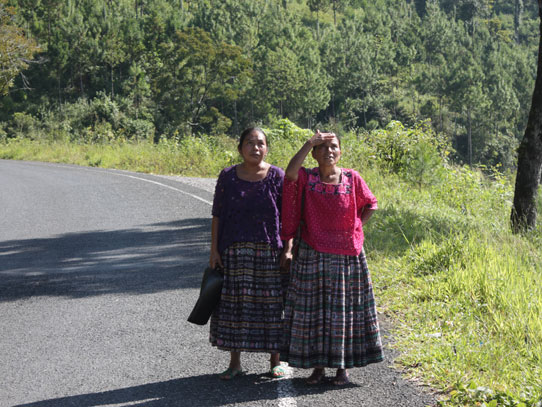 La etnia maya q'eqchi' es la que predomina en esta zona de Guatemala. Foto: Jorge Rodríguez/Viatori